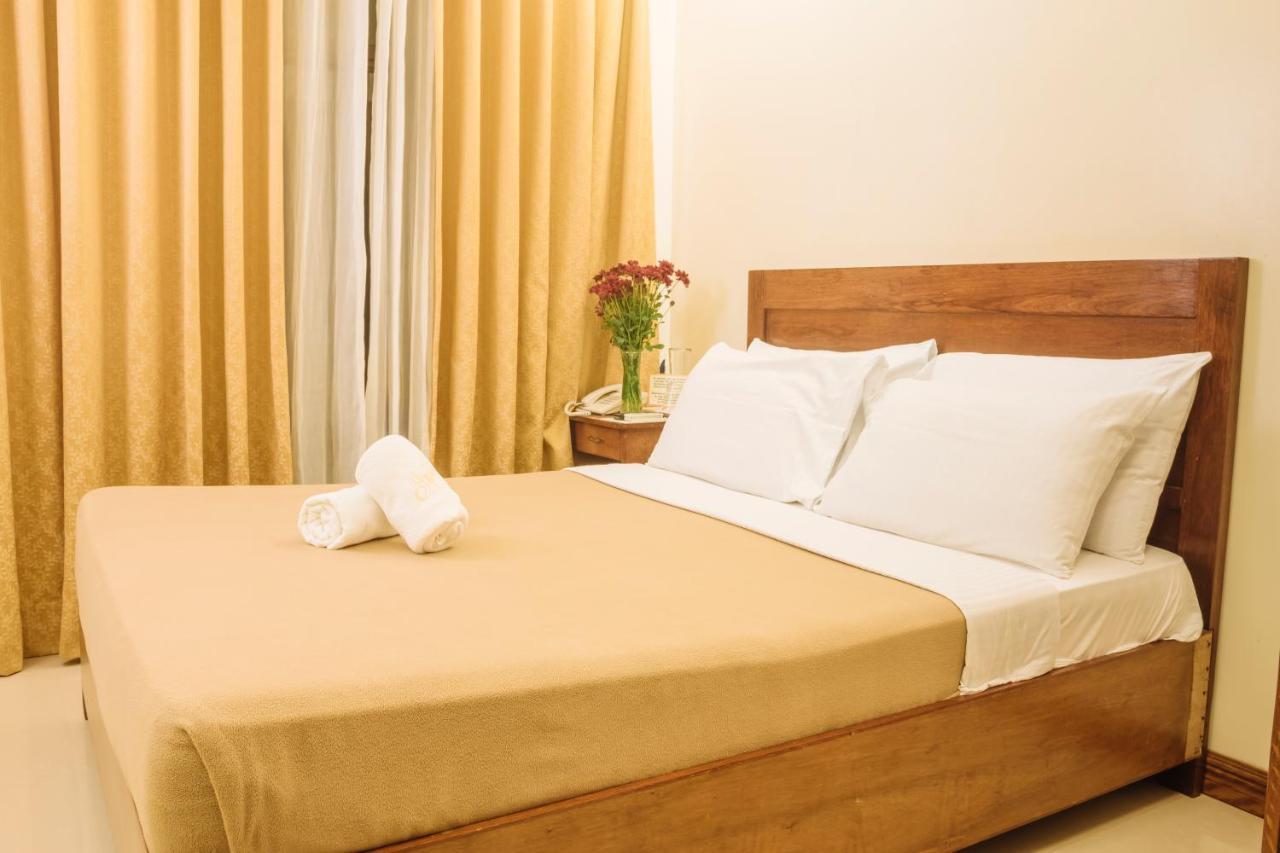 Ipil Suites Puerto Princesa Εξωτερικό φωτογραφία