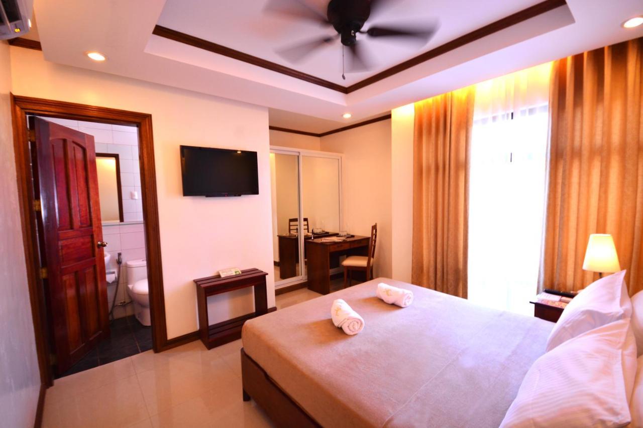 Ipil Suites Puerto Princesa Εξωτερικό φωτογραφία